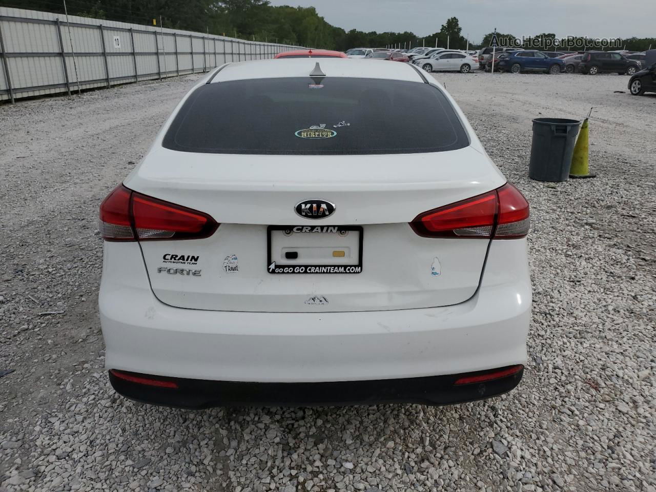 2017 Kia Forte Lx White vin: 3KPFK4A74HE090473