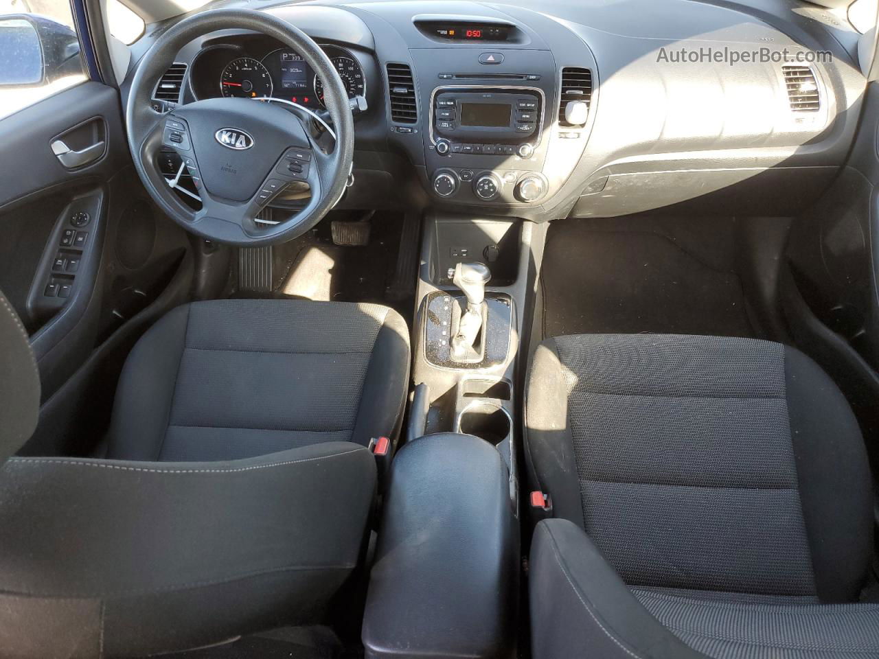 2017 Kia Forte Lx Синий vin: 3KPFK4A74HE122404