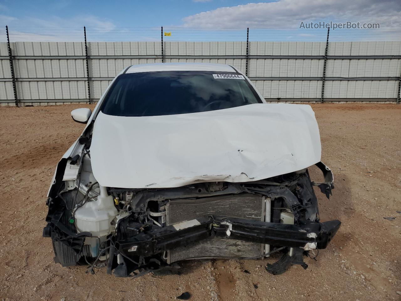 2017 Kia Forte Lx White vin: 3KPFK4A74HE152499