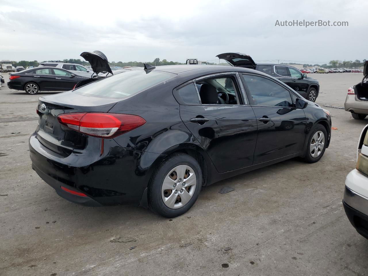 2018 Kia Forte Lx Black vin: 3KPFK4A74JE229555