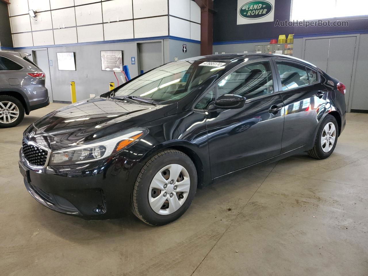 2018 Kia Forte Lx Черный vin: 3KPFK4A74JE272518