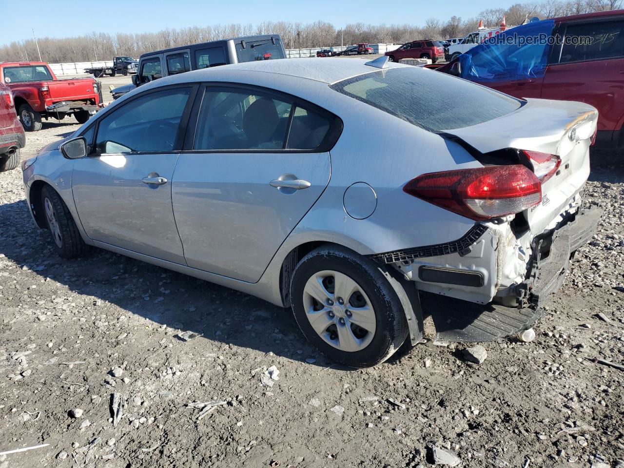 2018 Kia Forte Lx Silver vin: 3KPFK4A75JE211338