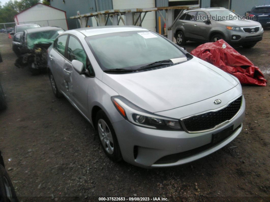 2018 Kia Forte Lx Silver vin: 3KPFK4A75JE227622