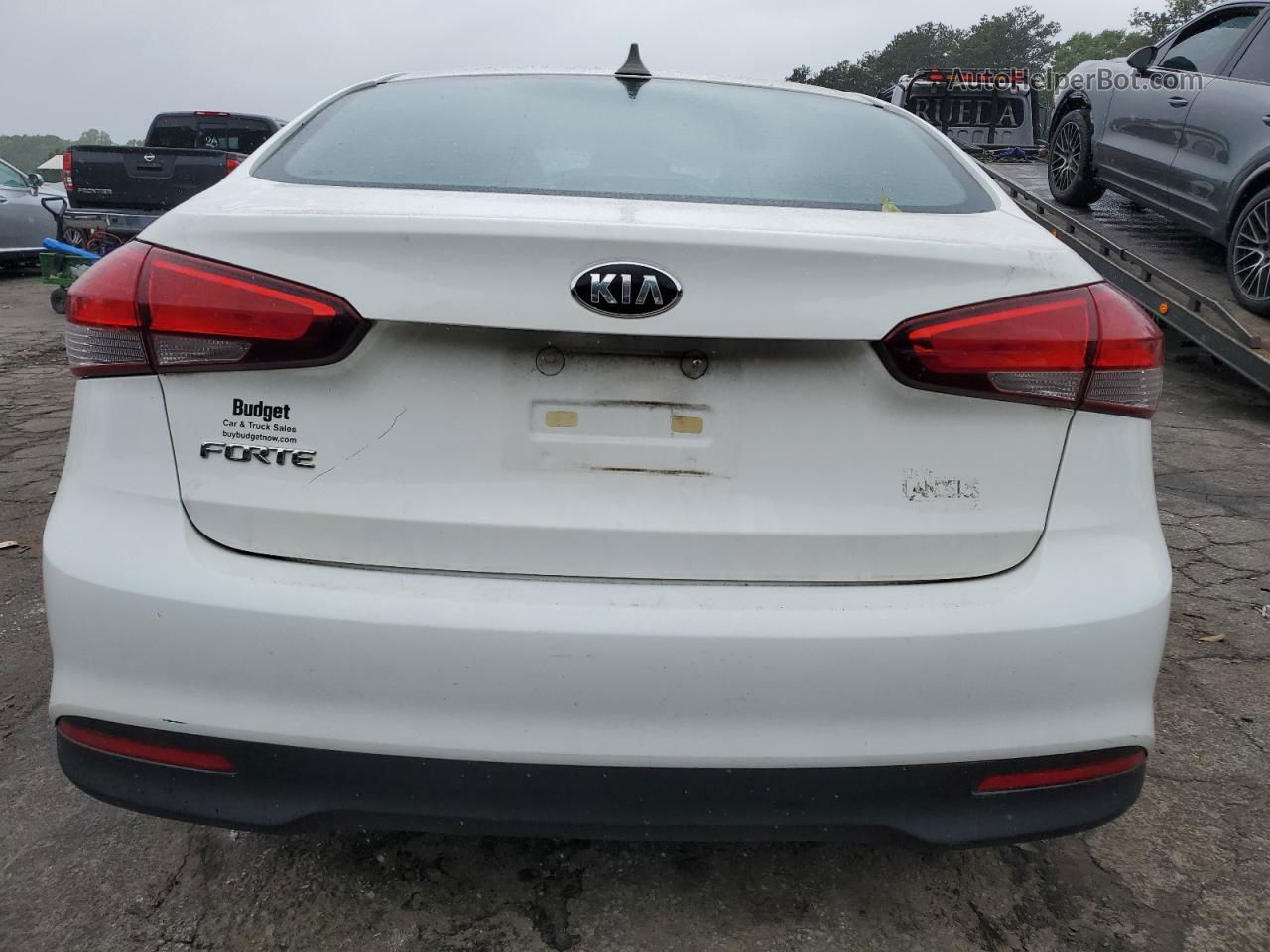 2017 Kia Forte Lx Белый vin: 3KPFK4A76HE019274