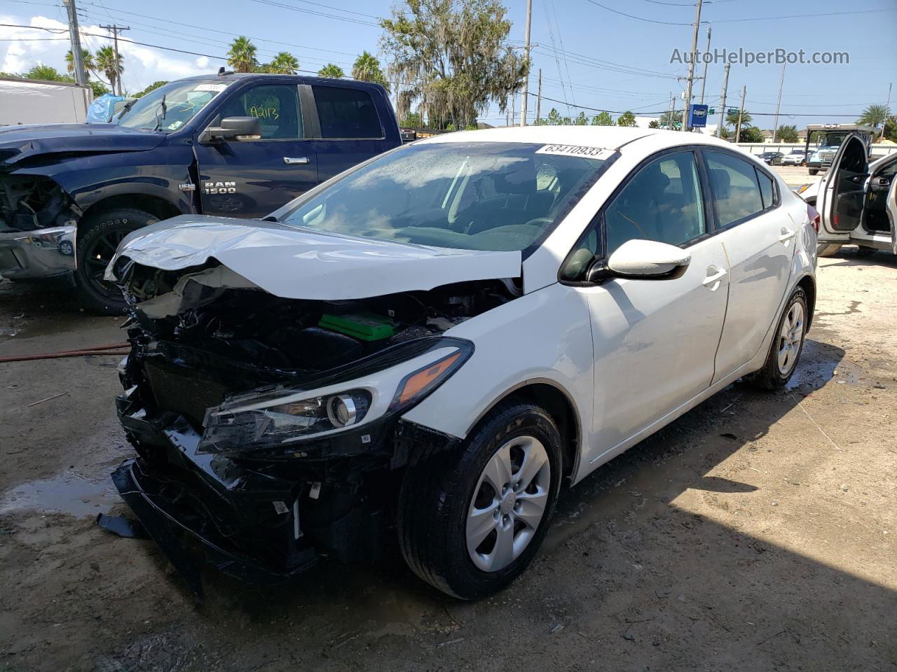 2017 Kia Forte Lx White vin: 3KPFK4A76HE039055