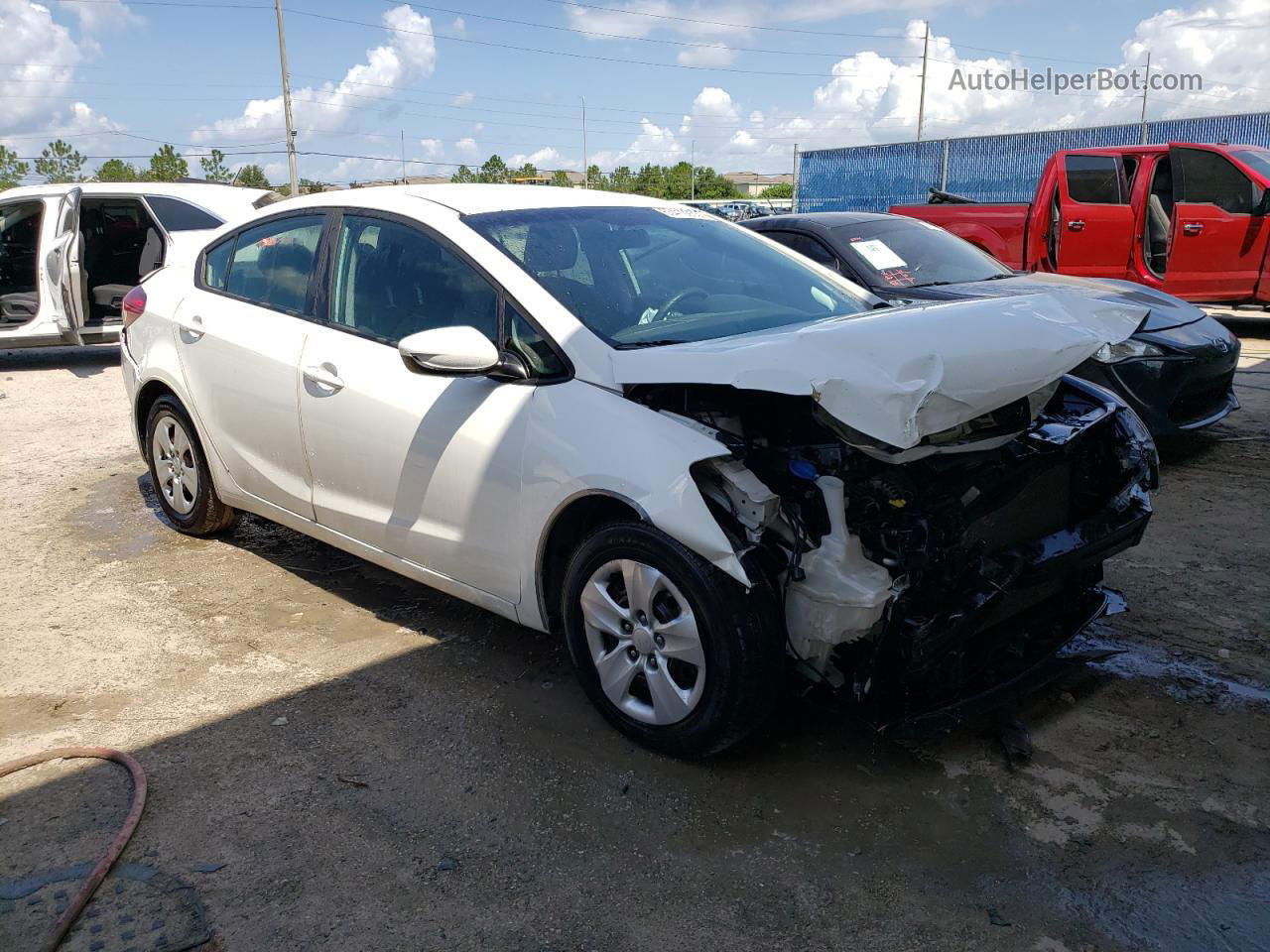 2017 Kia Forte Lx White vin: 3KPFK4A76HE039055