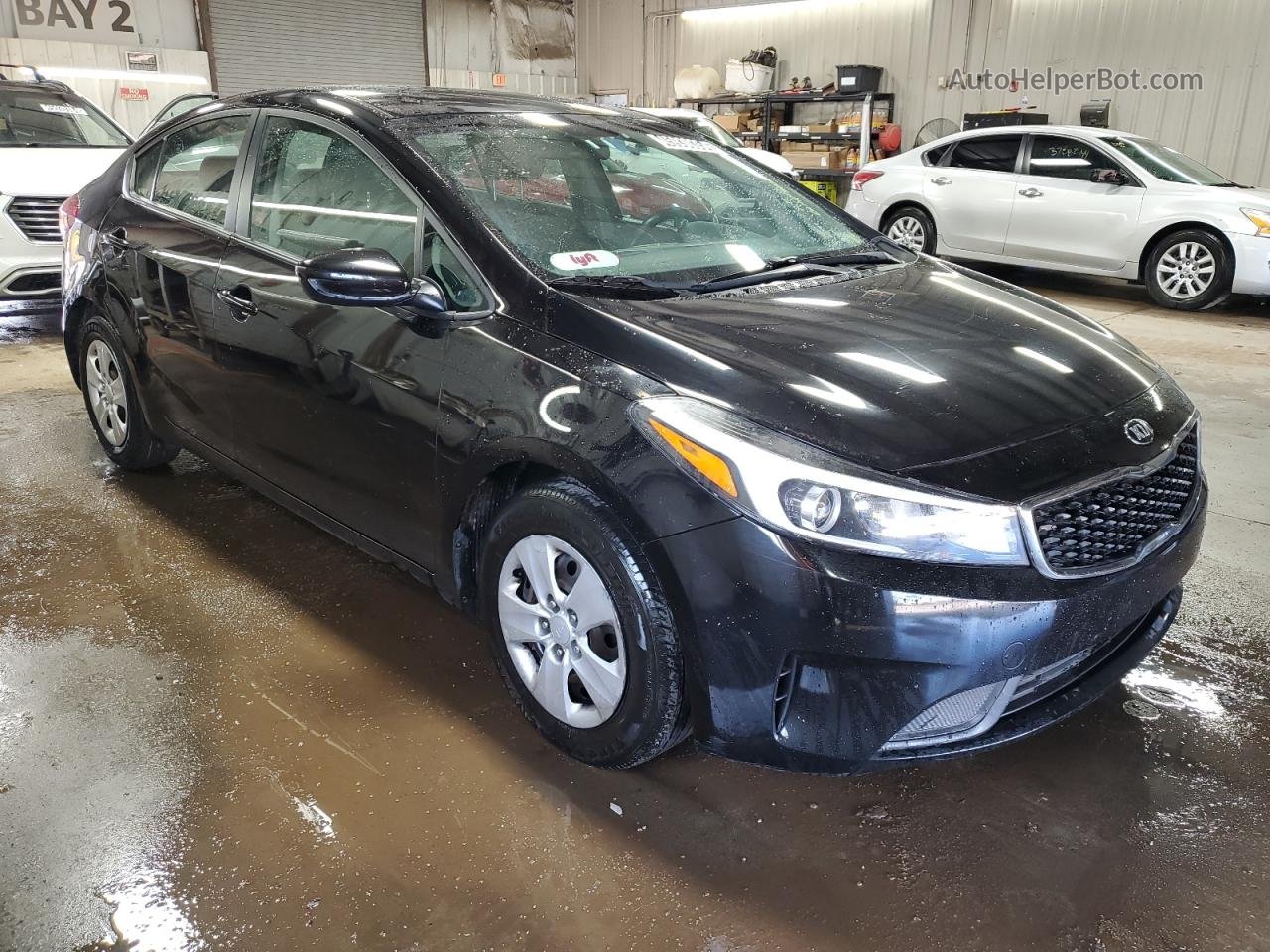 2018 Kia Forte Lx Черный vin: 3KPFK4A76JE165440