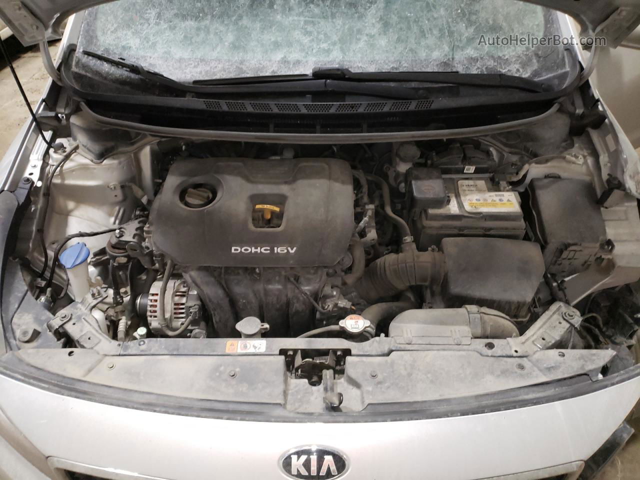 2018 Kia Forte Lx Silver vin: 3KPFK4A76JE191200