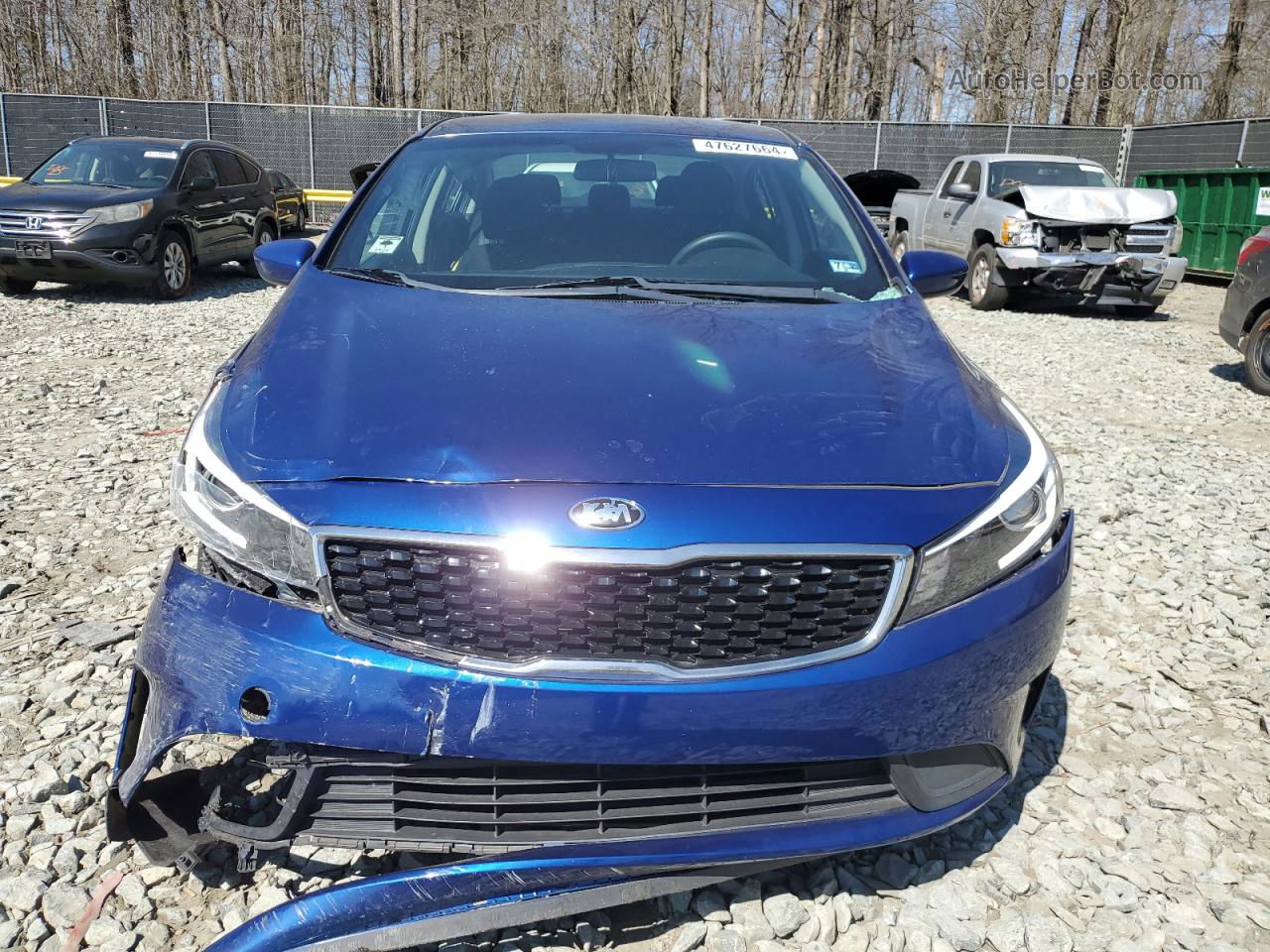 2018 Kia Forte Lx Blue vin: 3KPFK4A76JE257020