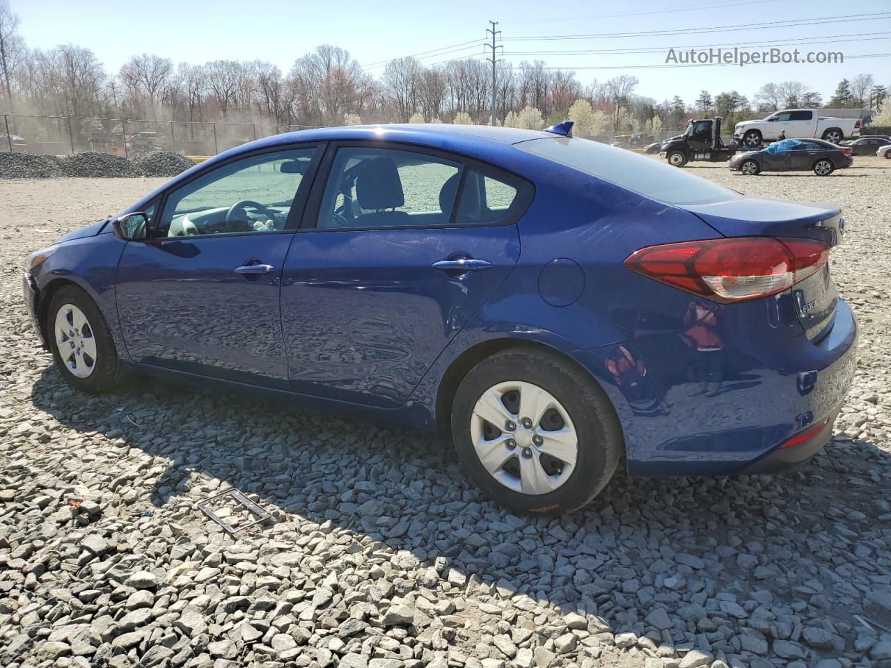 2018 Kia Forte Lx Синий vin: 3KPFK4A76JE257020