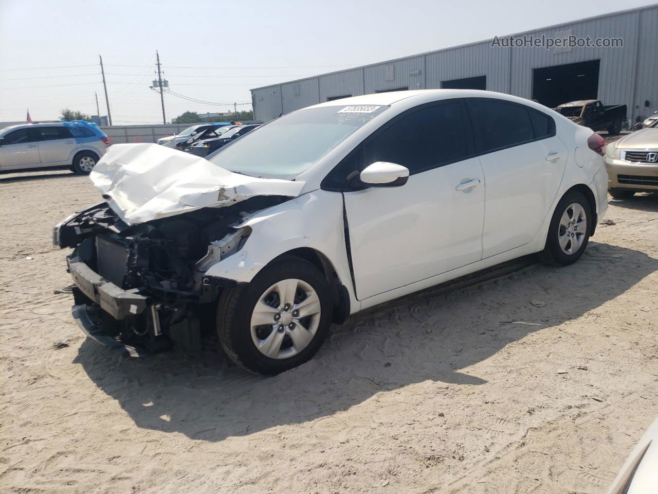 2017 Kia Forte Lx White vin: 3KPFK4A77HE089270