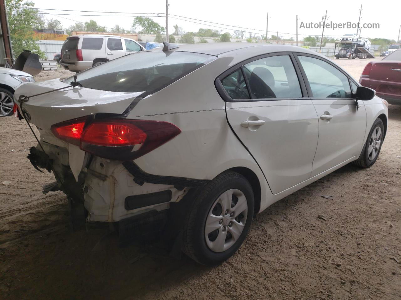 2017 Kia Forte Lx White vin: 3KPFK4A77HE119044