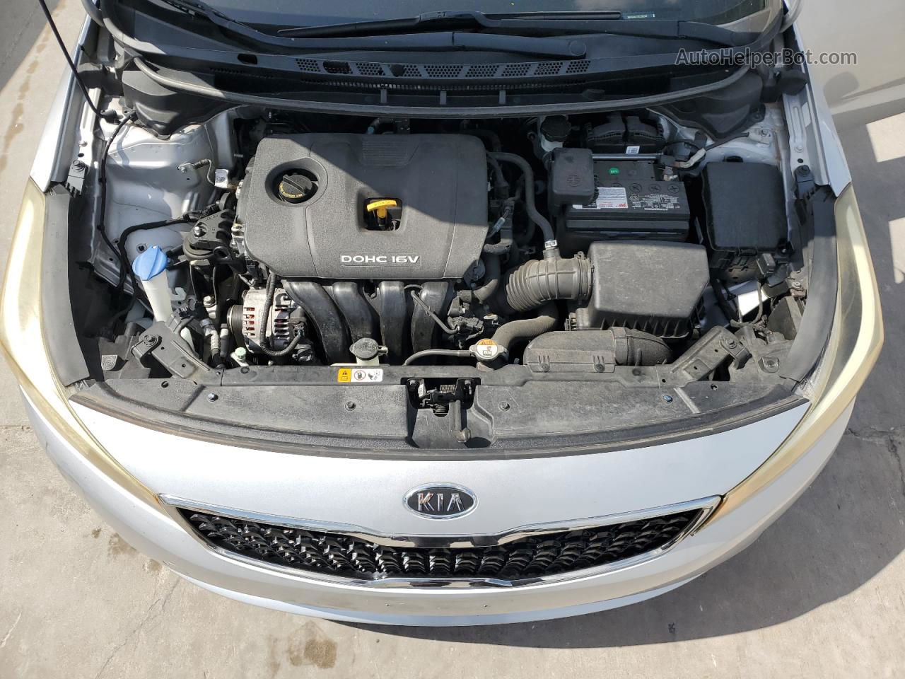 2018 Kia Forte Lx Gray vin: 3KPFK4A77JE193263