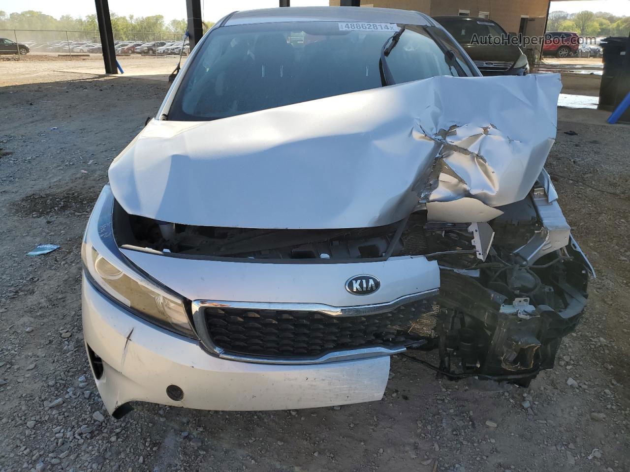 2018 Kia Forte Lx Silver vin: 3KPFK4A77JE195563