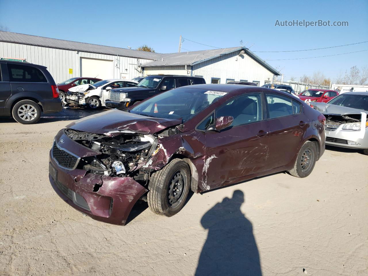 2018 Kia Forte Lx Бордовый vin: 3KPFK4A77JE211325