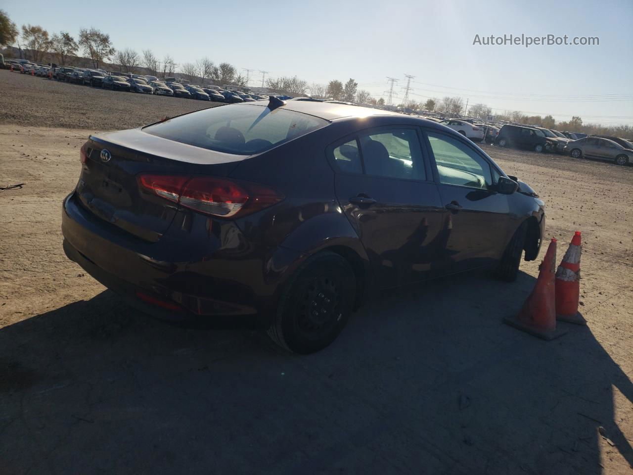 2018 Kia Forte Lx Burgundy vin: 3KPFK4A77JE211325