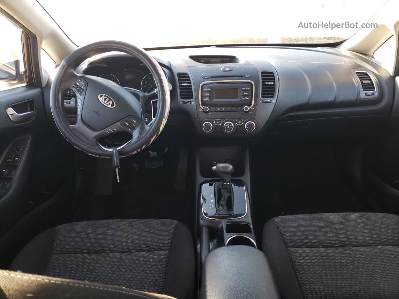 2018 Kia Forte Lx Бордовый vin: 3KPFK4A77JE211325