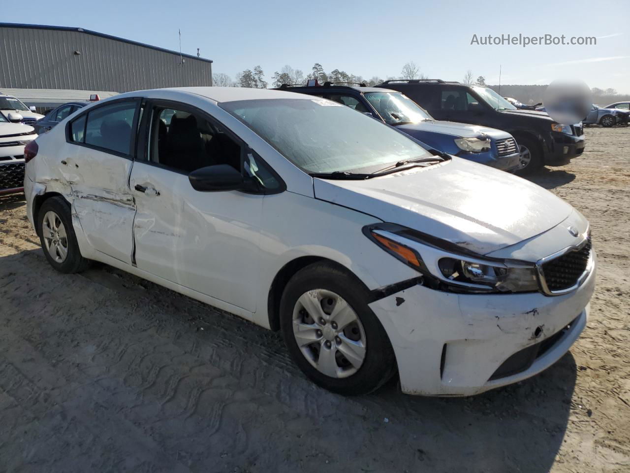 2017 Kia Forte Lx White vin: 3KPFK4A78HE090024