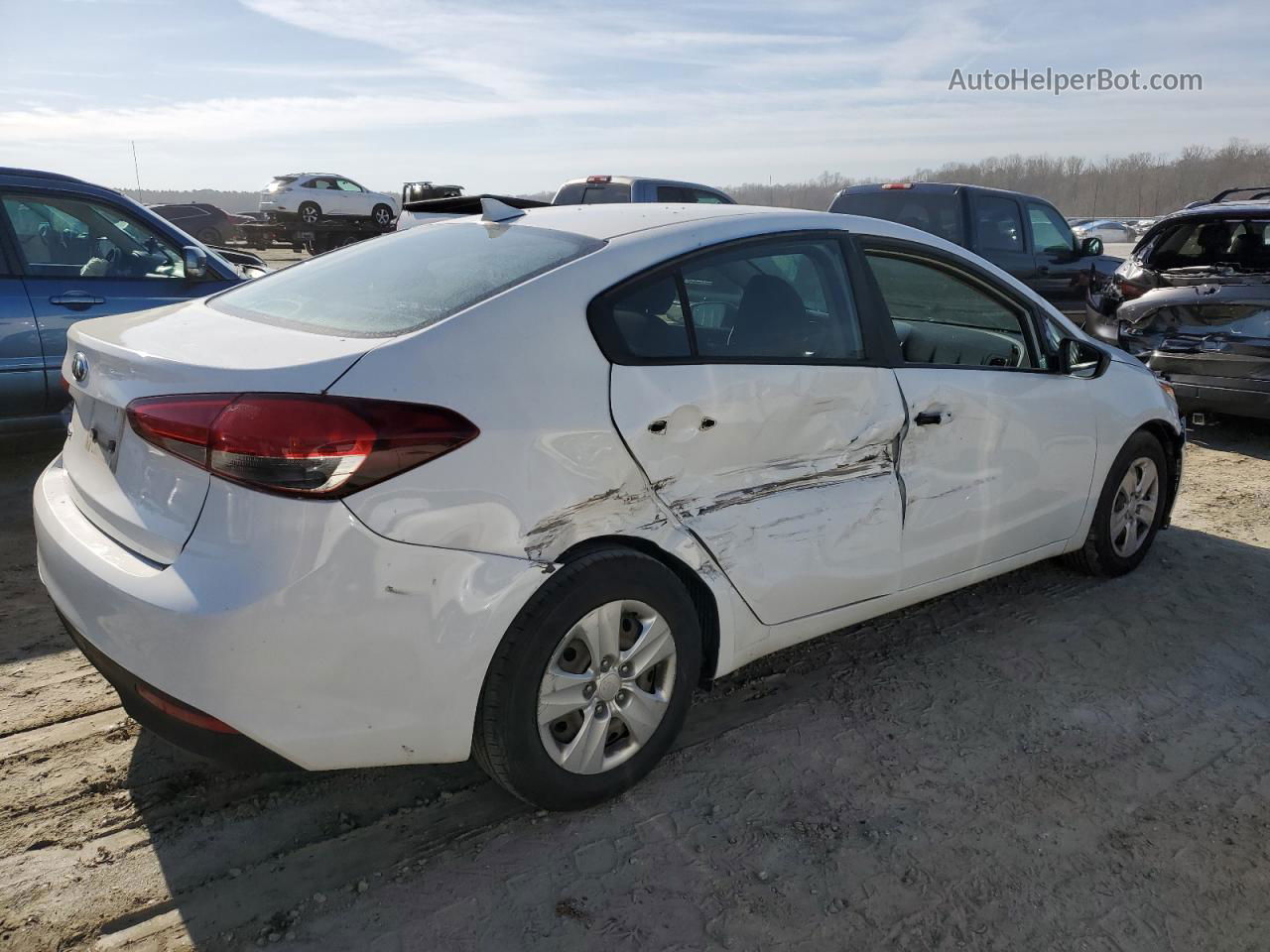 2017 Kia Forte Lx Белый vin: 3KPFK4A78HE090024