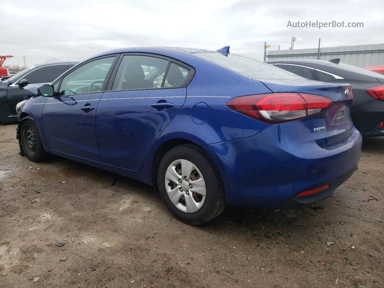 2017 Kia Forte Lx Синий vin: 3KPFK4A78HE113155