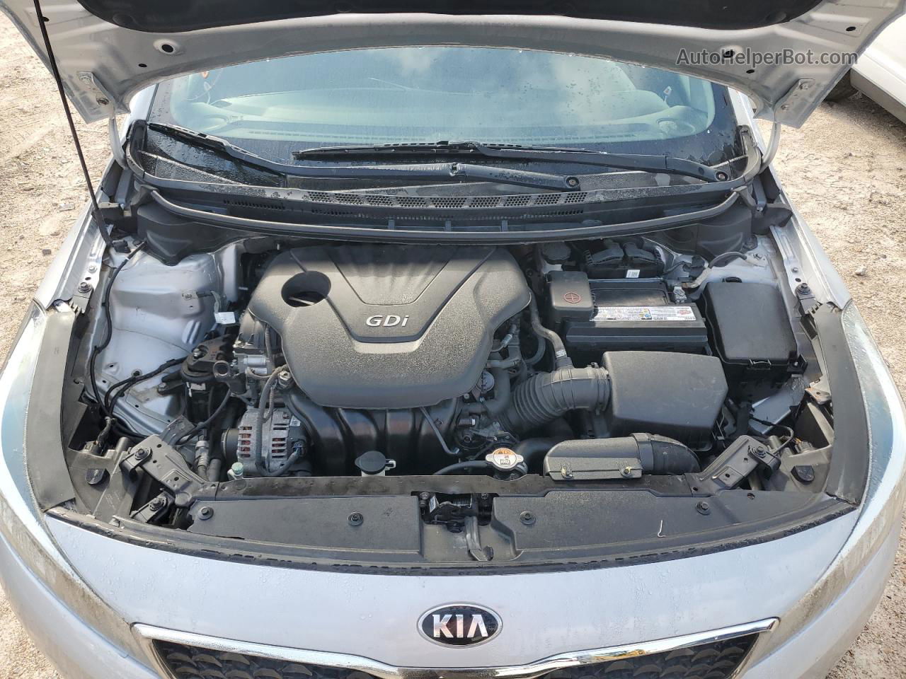 2017 Kia Forte Lx Silver vin: 3KPFK4A78HE152201