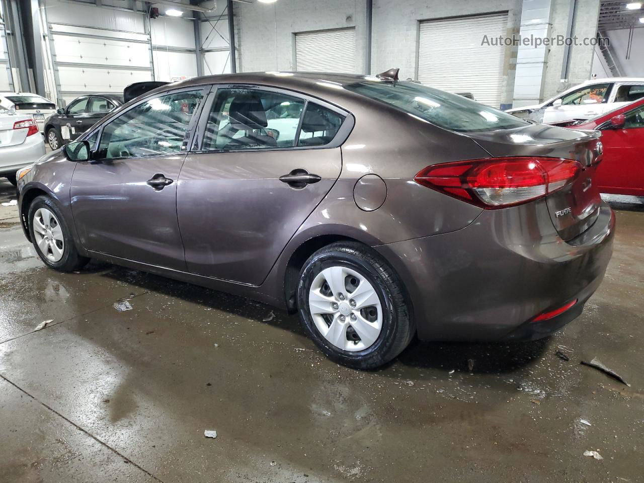 2017 Kia Forte Lx Коричневый vin: 3KPFK4A78HE157589