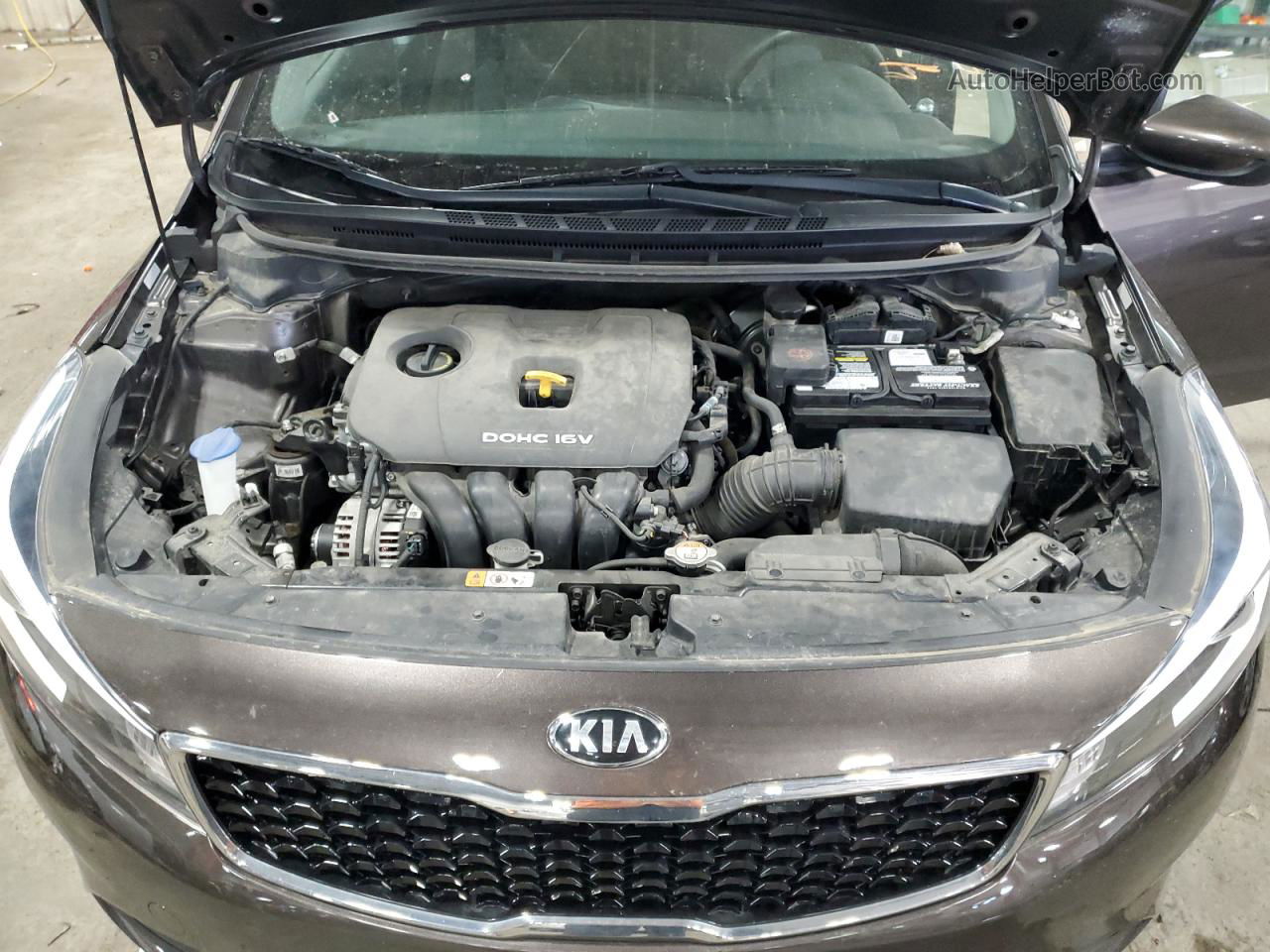 2017 Kia Forte Lx Коричневый vin: 3KPFK4A78HE157589