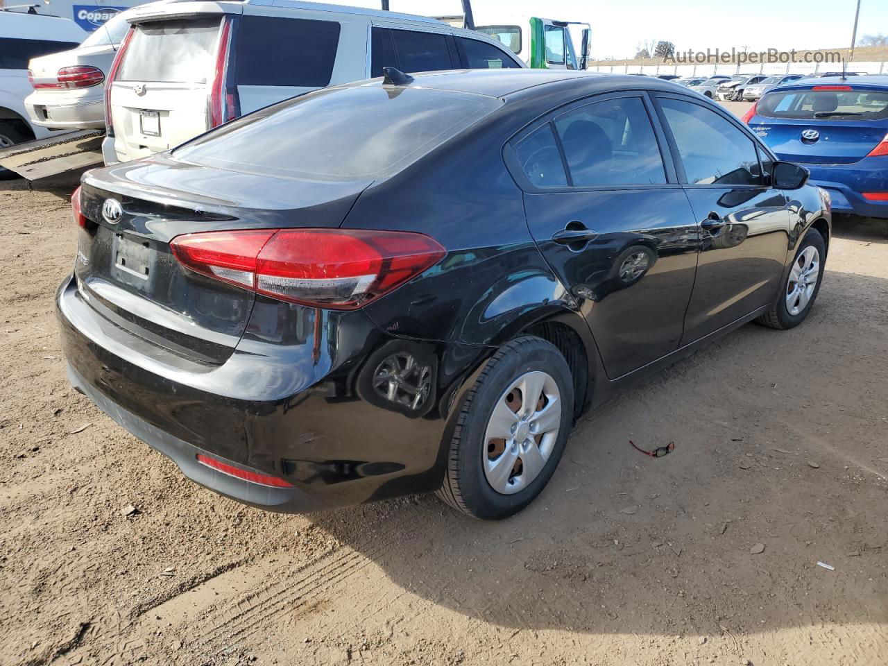 2018 Kia Forte Lx Черный vin: 3KPFK4A78JE194082