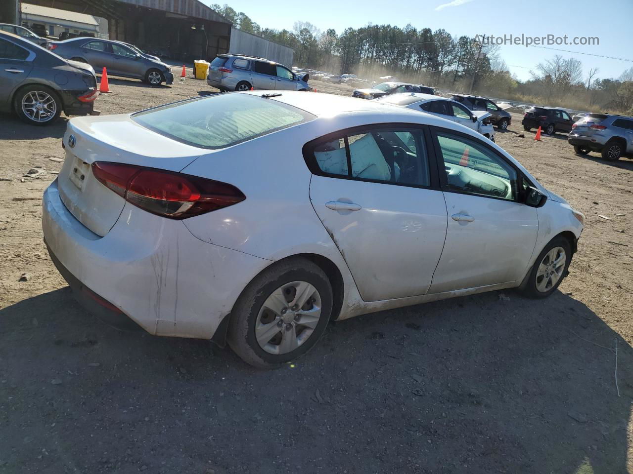 2017 Kia Forte Lx White vin: 3KPFK4A79HE052317