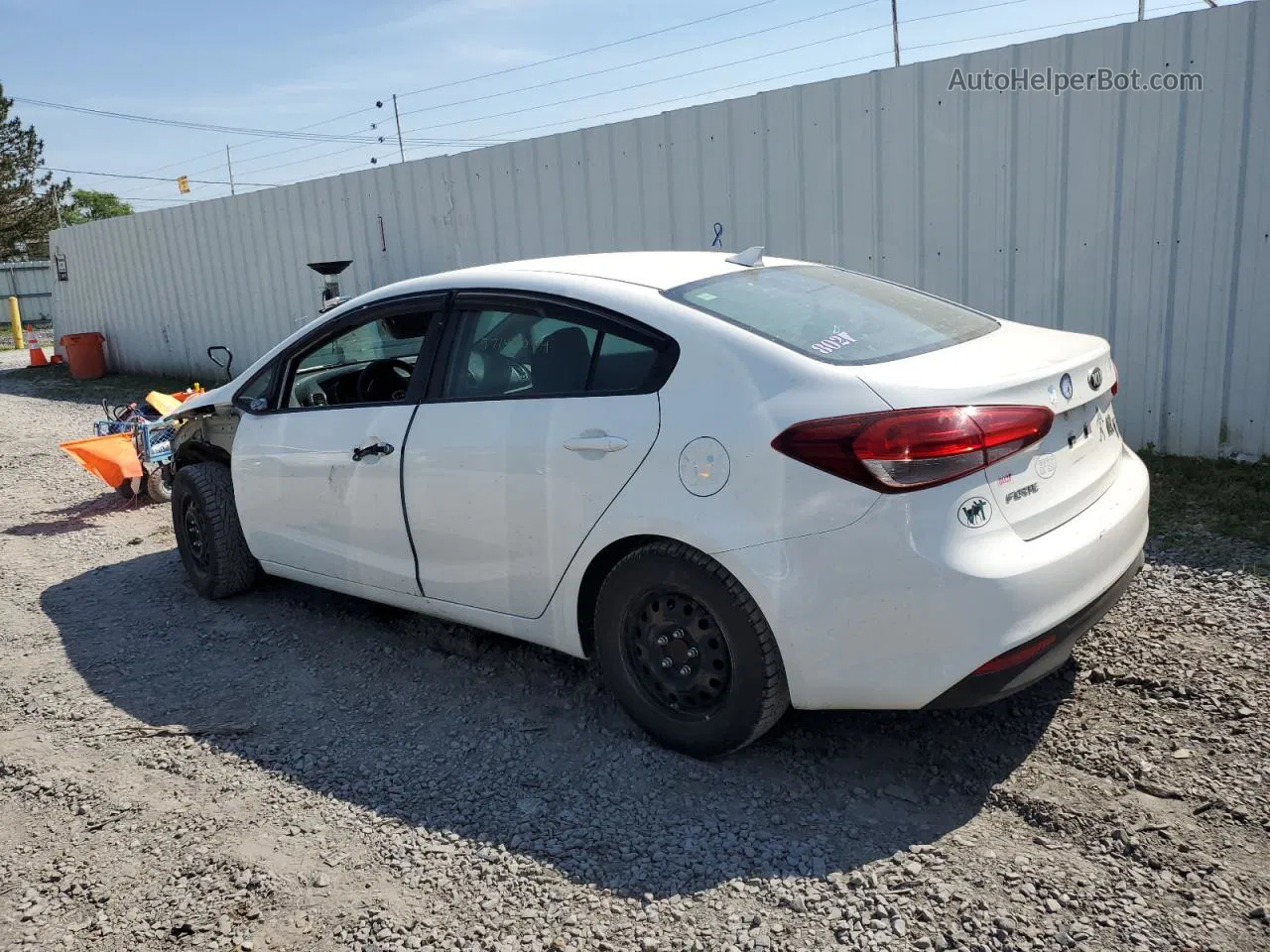 2017 Kia Forte Lx White vin: 3KPFK4A79HE075970