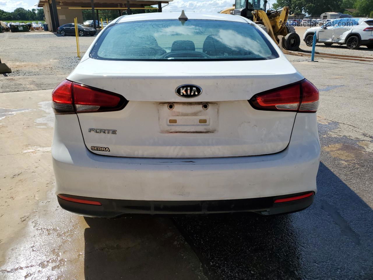 2017 Kia Forte Lx Белый vin: 3KPFK4A79HE103511