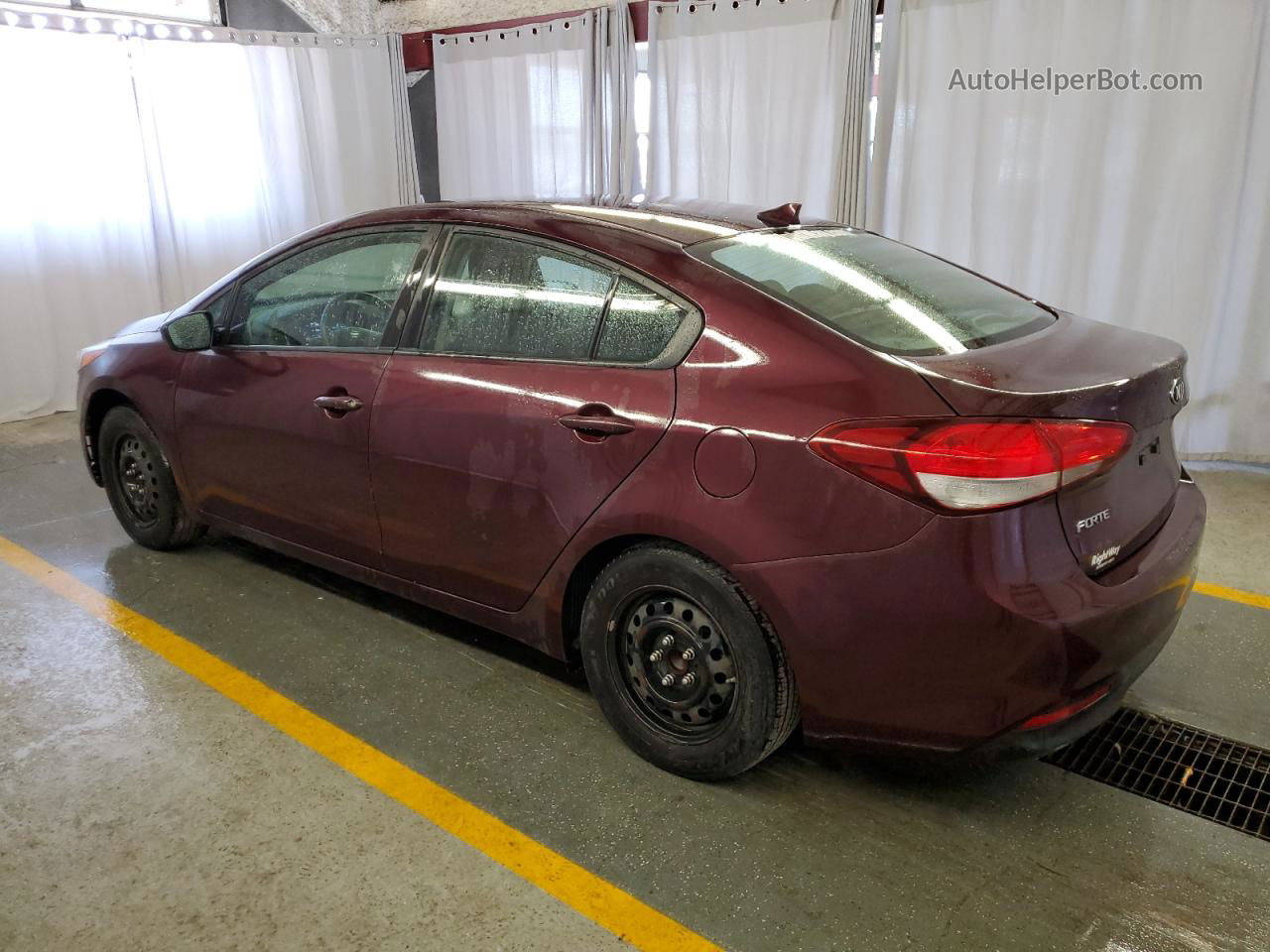 2017 Kia Forte Lx Burgundy vin: 3KPFK4A79HE125573