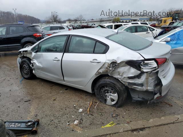 2018 Kia Forte Lx Белый vin: 3KPFK4A79JE275317