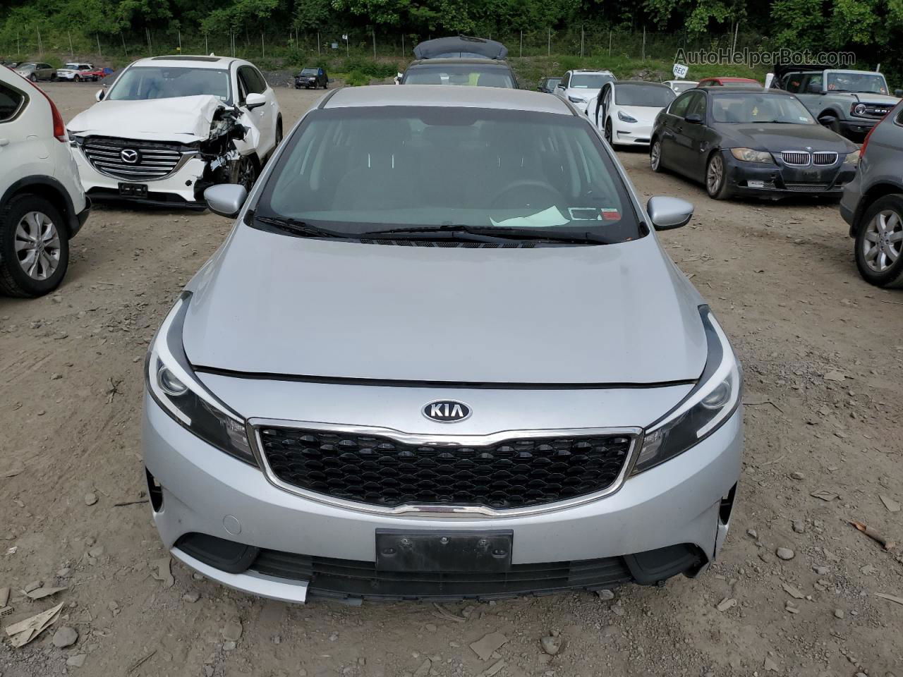 2017 Kia Forte Lx Silver vin: 3KPFK4A7XHE010027