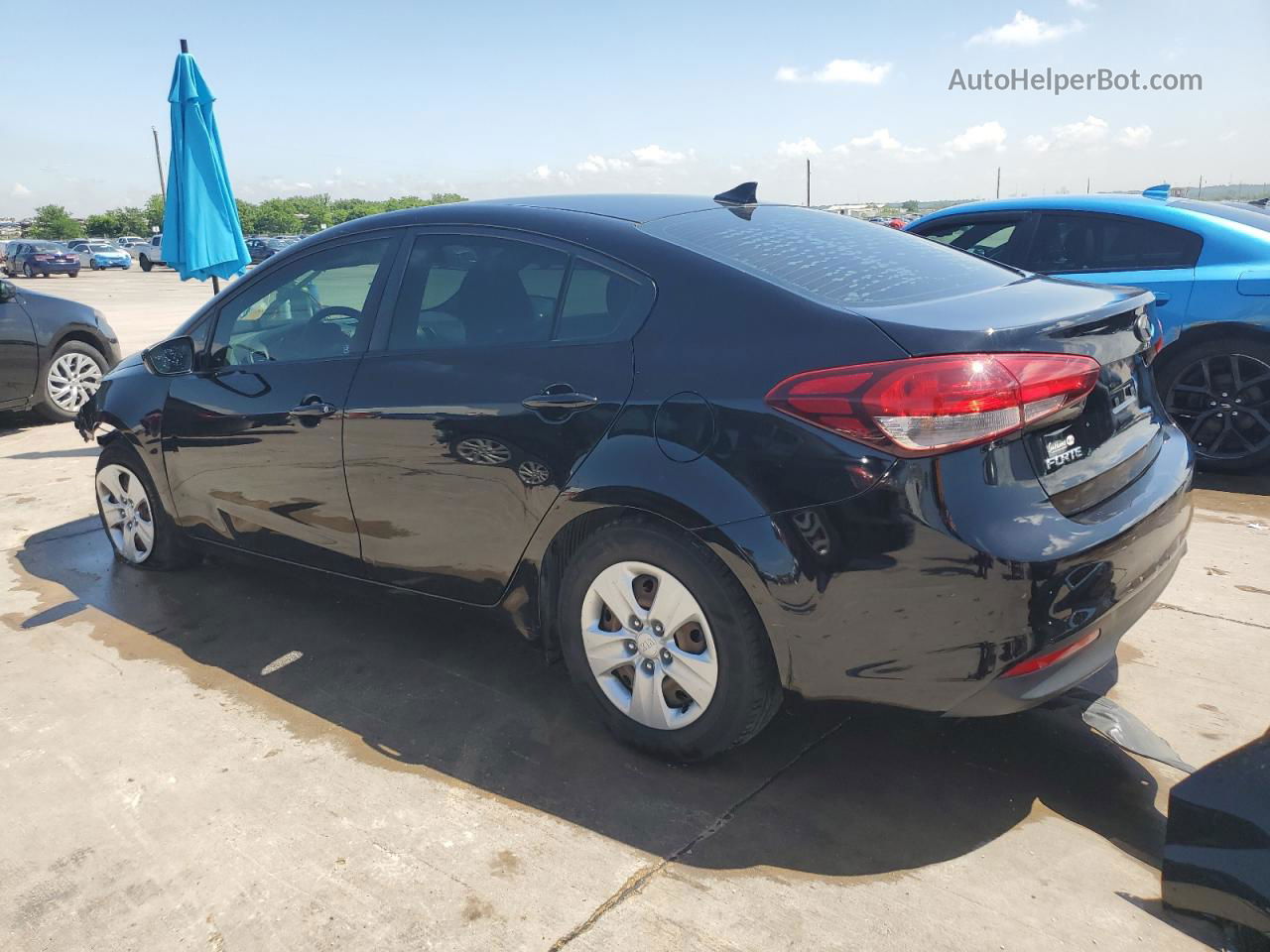 2017 Kia Forte Lx Черный vin: 3KPFK4A7XHE056912