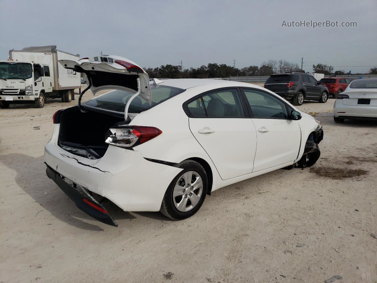 2017 Kia Forte Lx Белый vin: 3KPFK4A7XHE072897