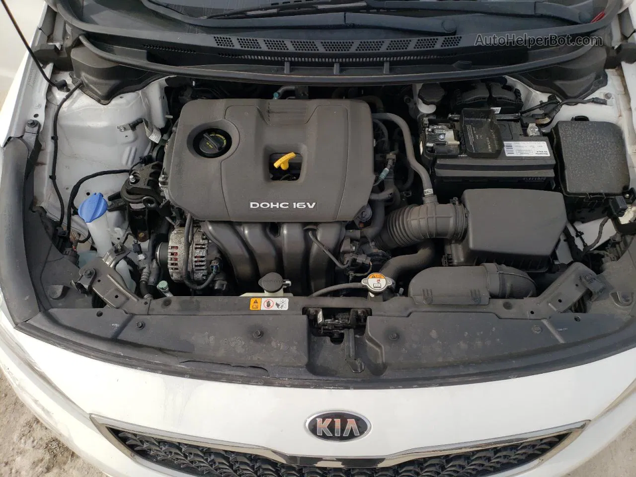 2017 Kia Forte Lx Белый vin: 3KPFK4A7XHE072897