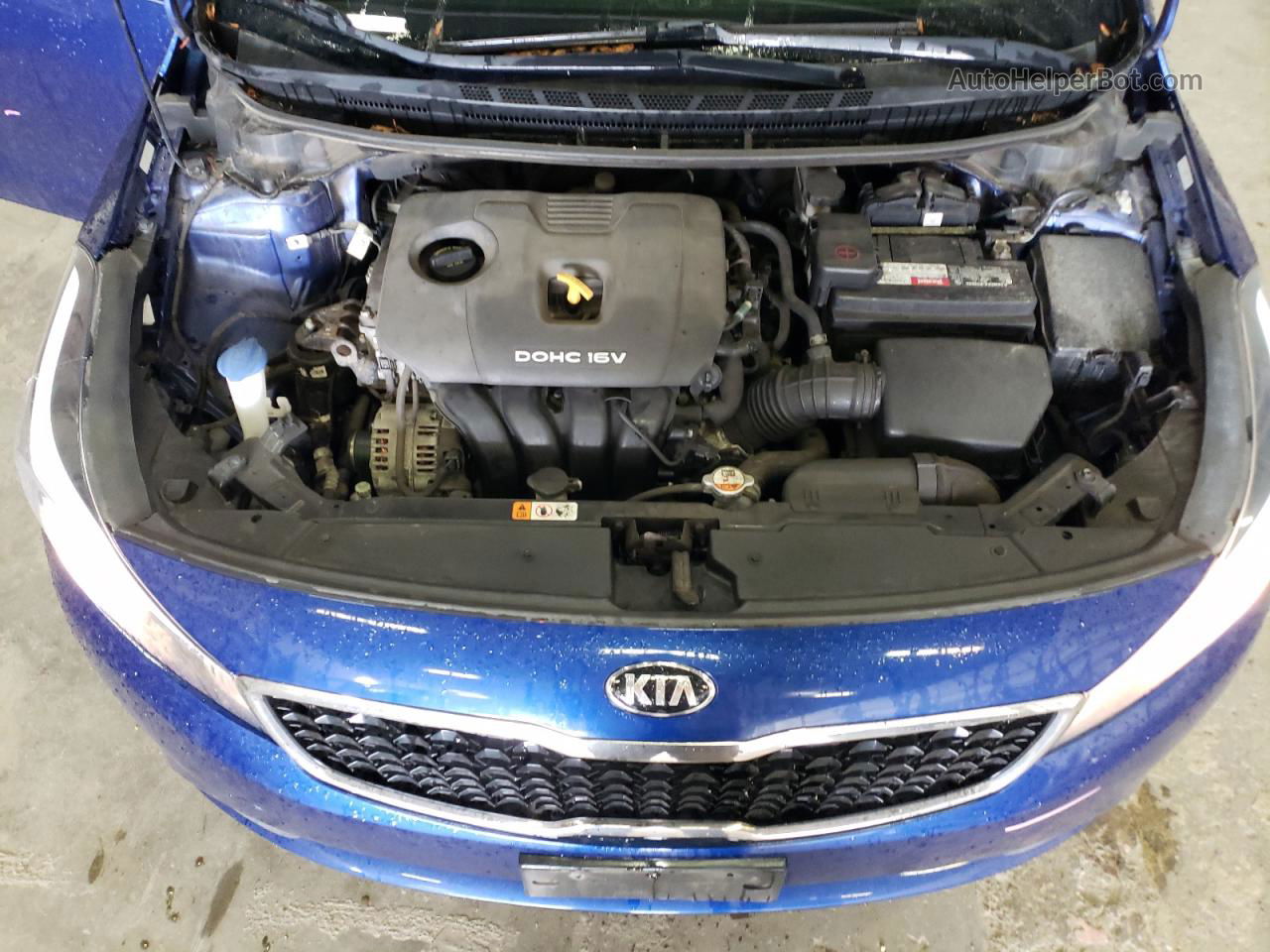 2017 Kia Forte Lx Синий vin: 3KPFK4A7XHE083575