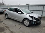 2017 Kia Forte Lx Серебряный vin: 3KPFK4A7XHE135710