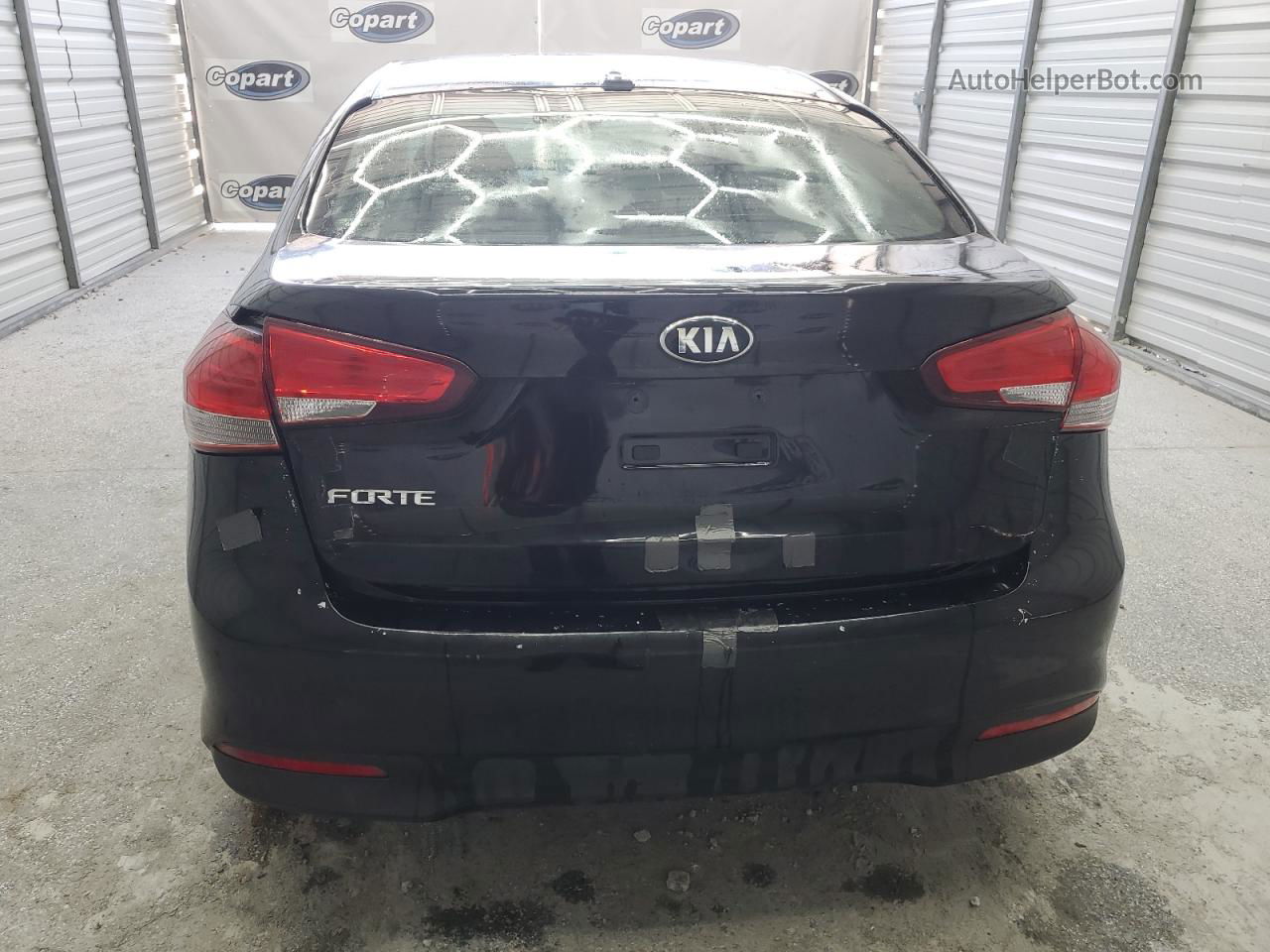 2017 Kia Forte Lx Черный vin: 3KPFK4A7XHE157836