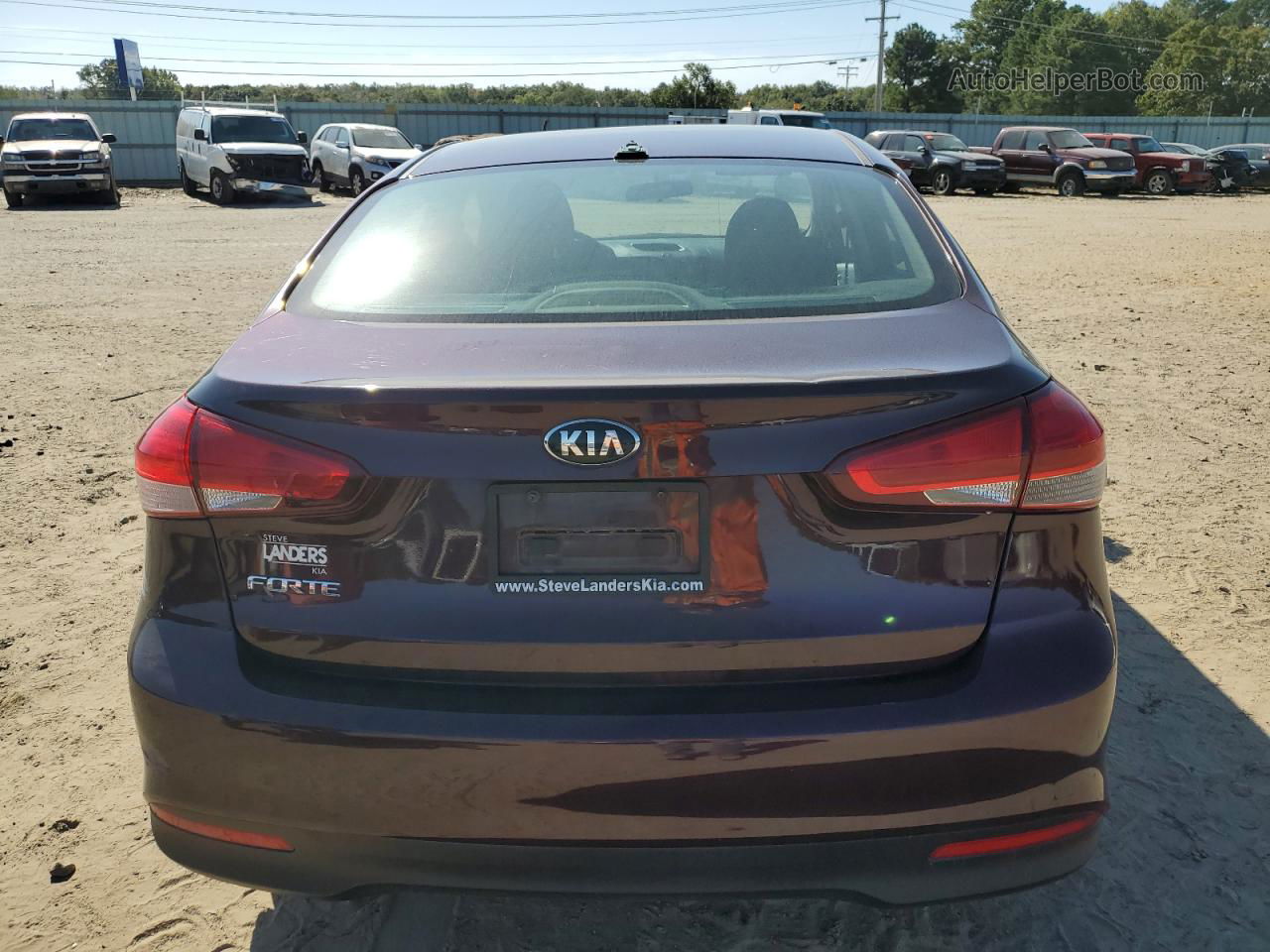 2018 Kia Forte Lx Maroon vin: 3KPFK4A7XJE189594