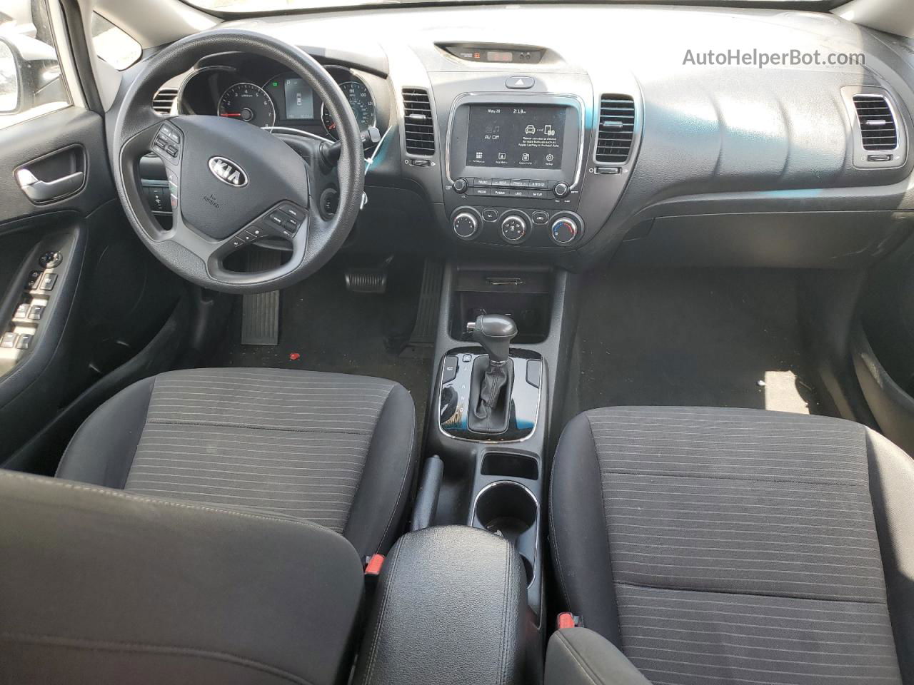 2018 Kia Forte Lx Silver vin: 3KPFL4A70JE173241