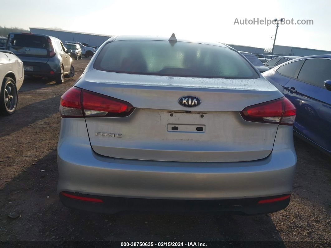 2018 Kia Forte Lx Silver vin: 3KPFL4A70JE183316