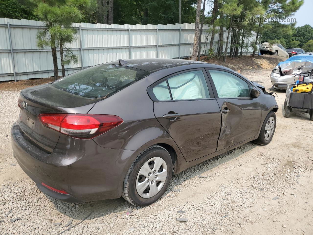 2017 Kia Forte Lx Brown vin: 3KPFL4A71HE122759