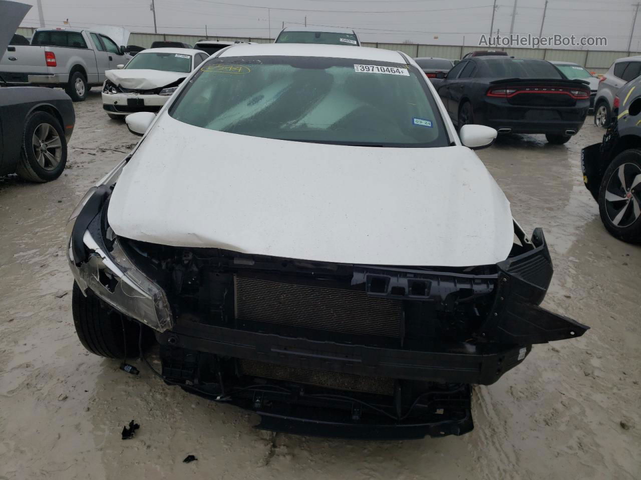 2018 Kia Forte Lx White vin: 3KPFL4A71JE180179