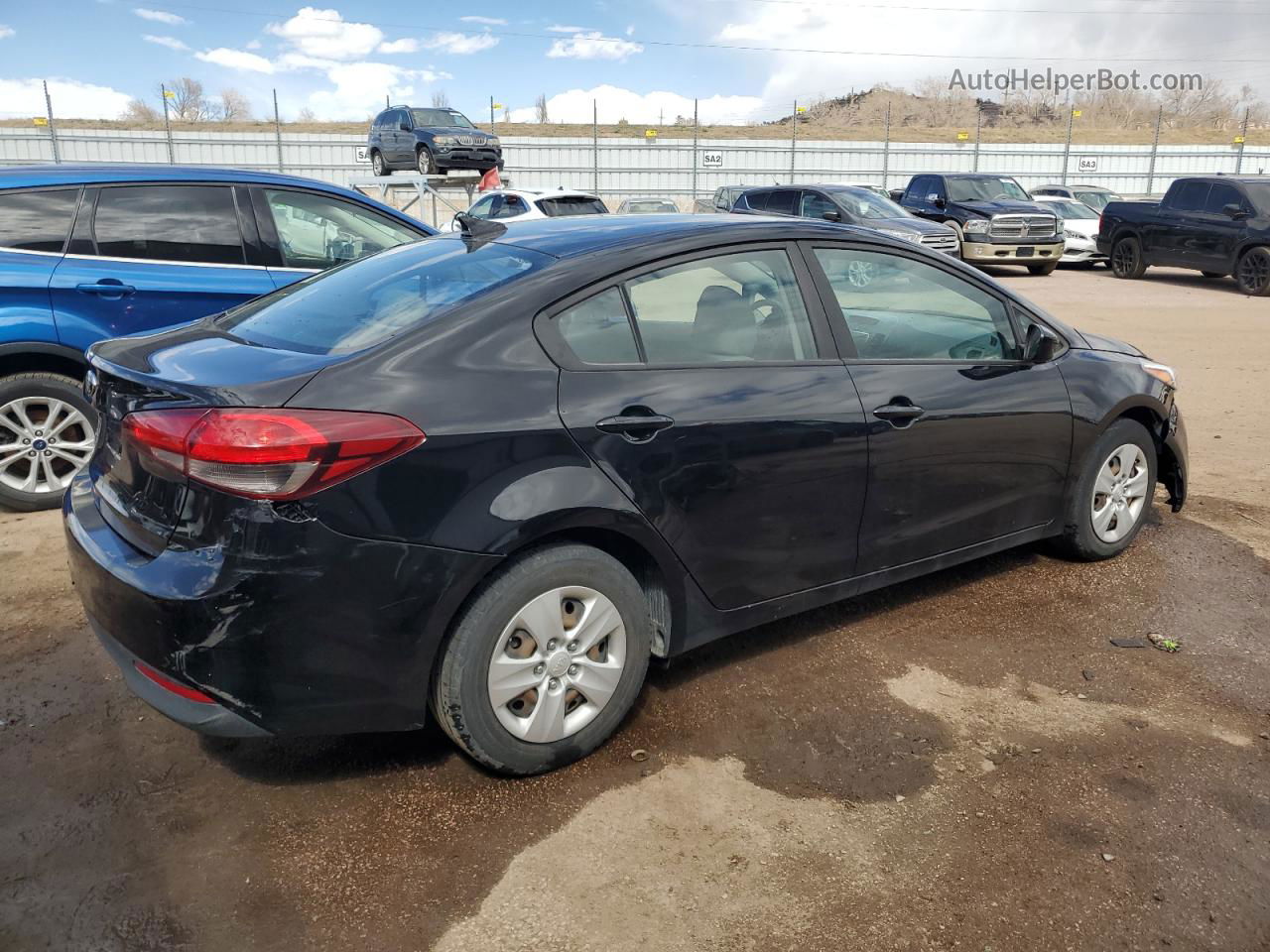 2018 Kia Forte Lx Черный vin: 3KPFL4A71JE201743