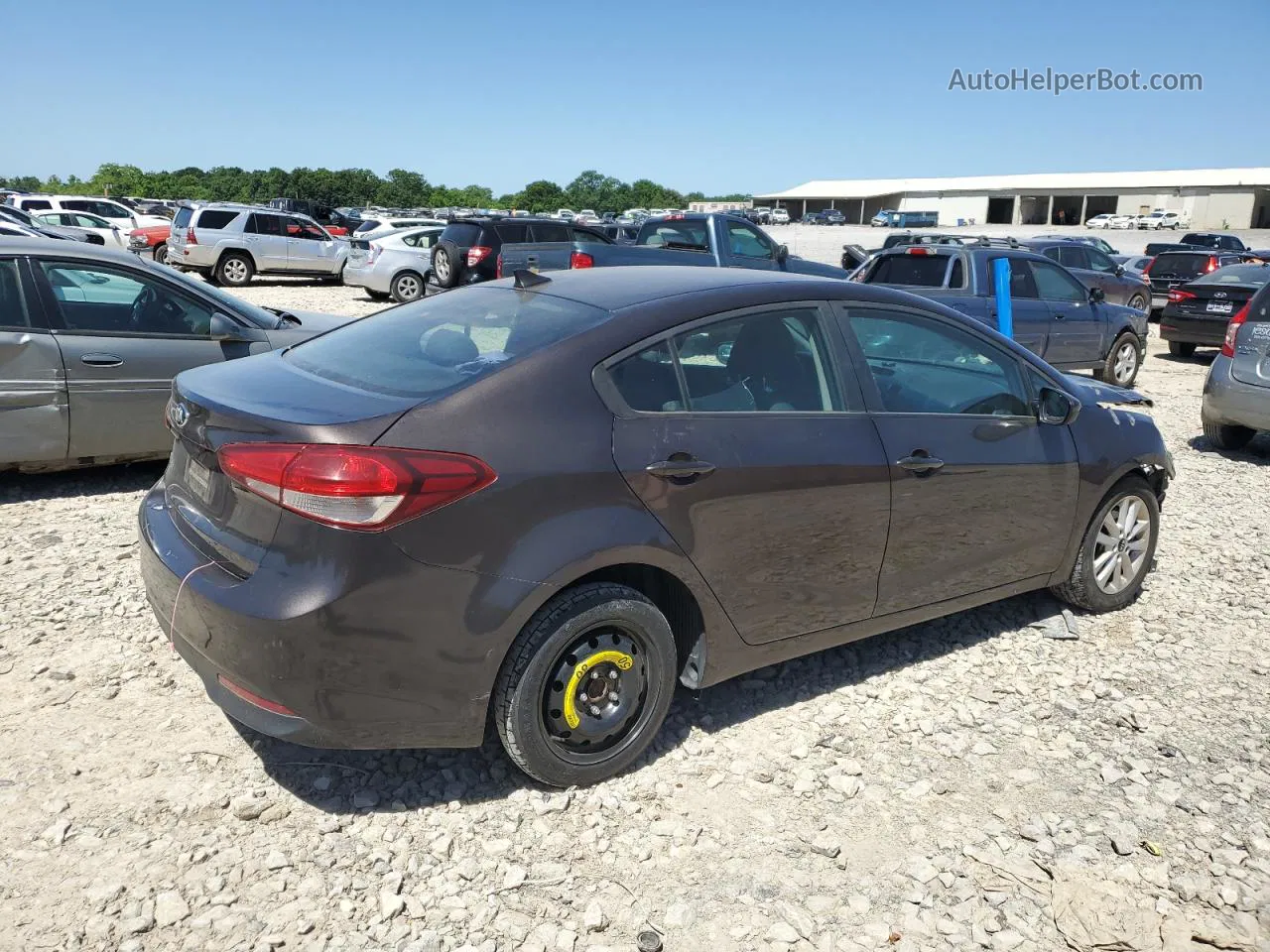 2017 Kia Forte Lx Brown vin: 3KPFL4A72HE020287