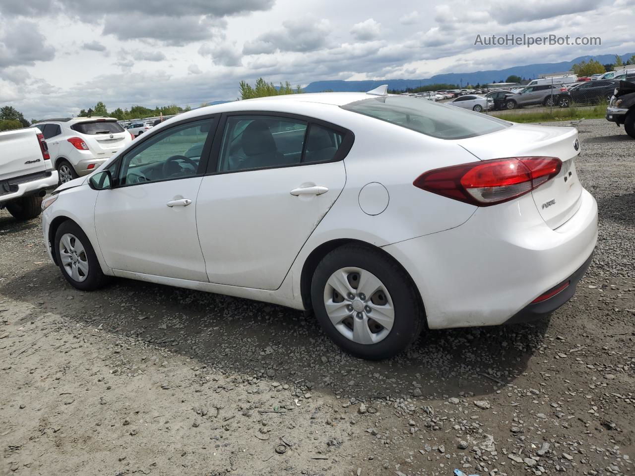 2017 Kia Forte Lx White vin: 3KPFL4A72HE083034