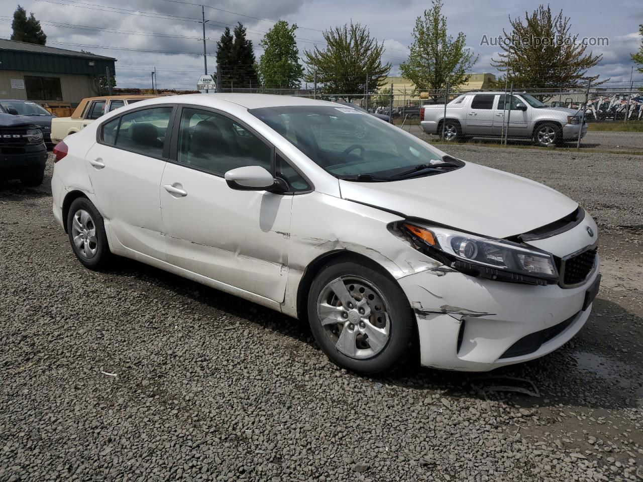 2017 Kia Forte Lx White vin: 3KPFL4A72HE083034