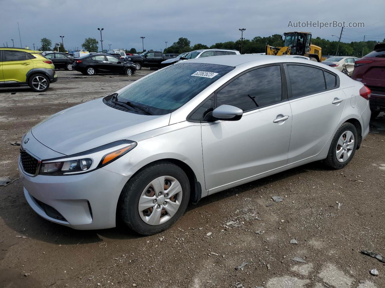 2017 Kia Forte Lx Silver vin: 3KPFL4A72HE093952